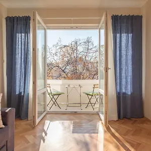 Zaimov's Balcony | Central Two Bedroom Splendid Sofia